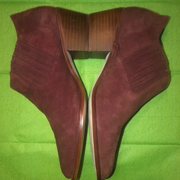 Anthropologie Marion Burgundy Ankle Boots Woman’s size 8 - Picture 2 of 4